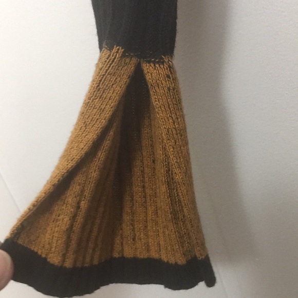 Ladies maxi dress ,ribbed and long sleeves - Picture 9 of 11